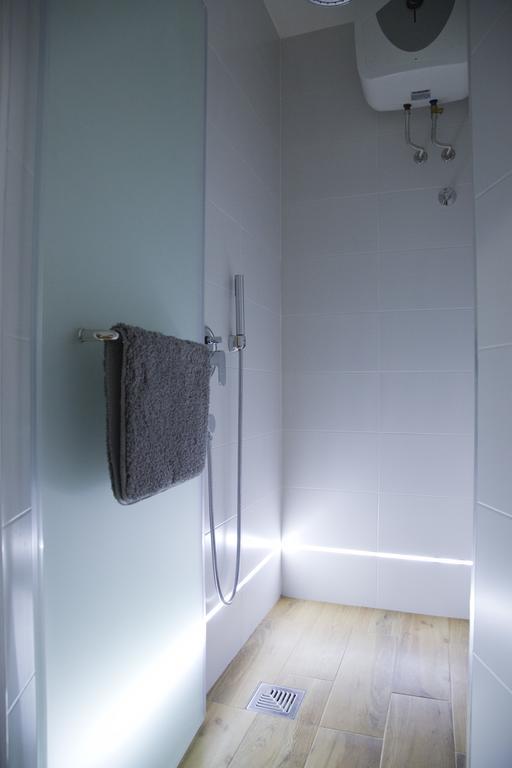 Mansarda Apartment Belgrado Buitenkant foto